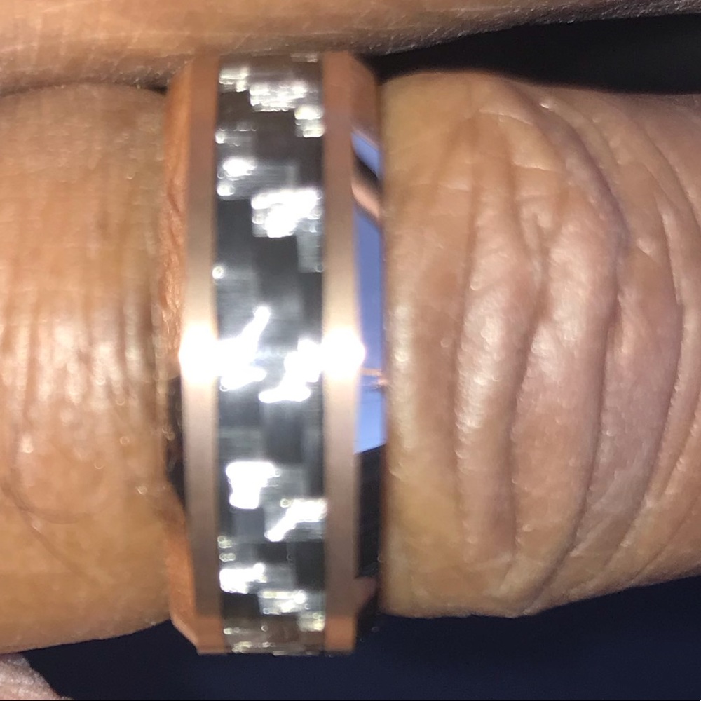 Men’s ring